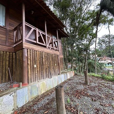 Chale Ipe Branco Hotel Pedra Azul  Exterior foto